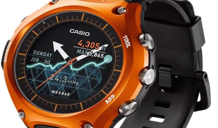 Recensione orologio Casio WSD-F10RGBAE: lo smartwatch sportivo